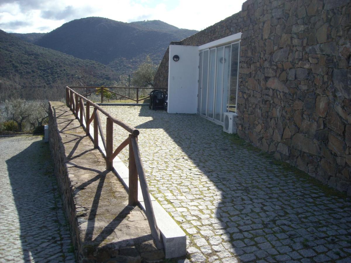 Moradias Do Douro Internacional Villa Freixo de Espada à Cinta Dış mekan fotoğraf